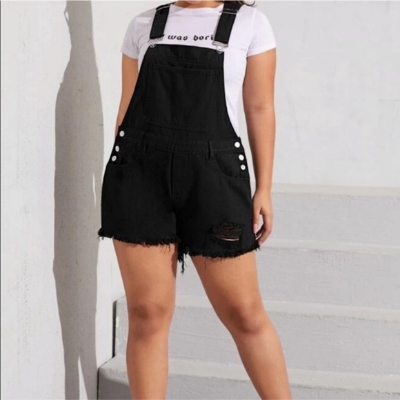 SHEIN Black Overalls Shorts Distressed with Raw Hem